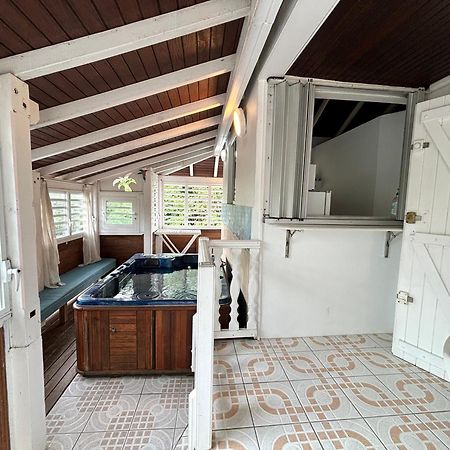 Le Nid De Lorhila - Jacuzzi, Piscine, Plage Sainte-Anne  Exterior foto